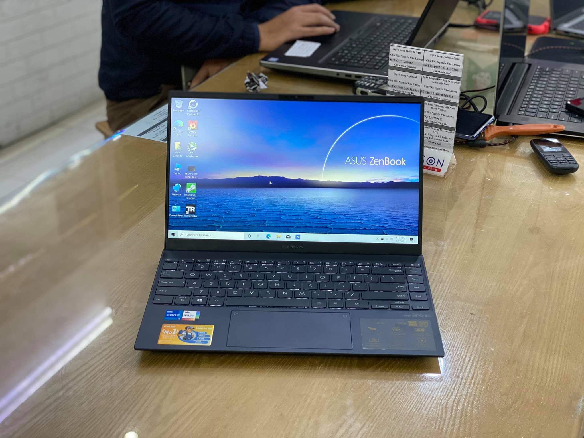 Laptop Asus Zenbook UX425EA BM069T .jpg